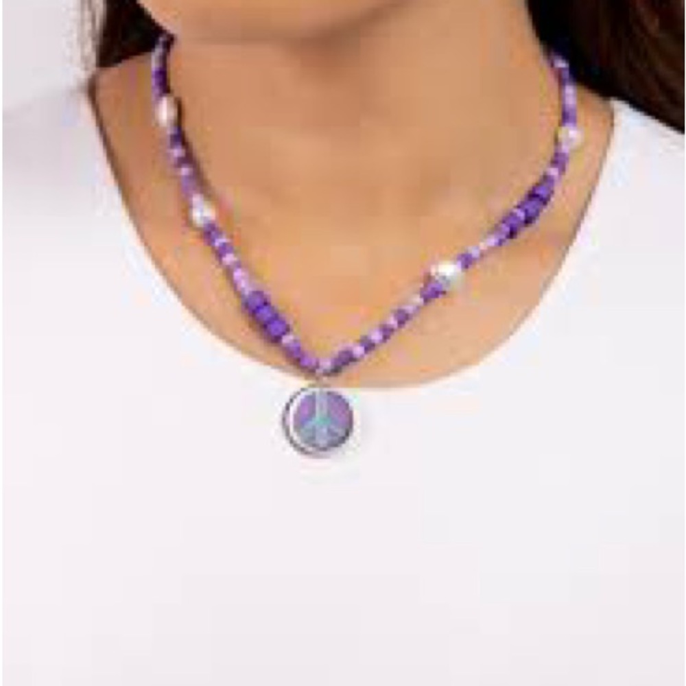 Necklace - Picture 2 of 2
